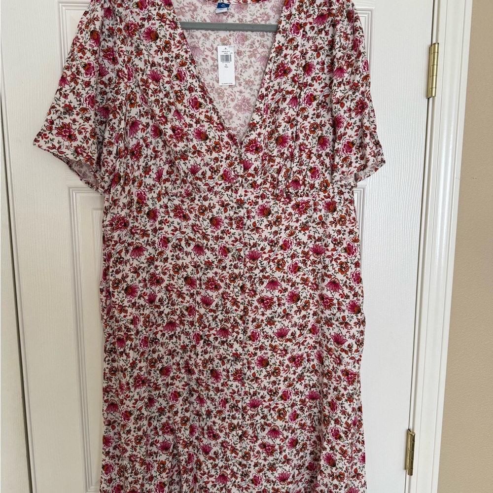 Vibrant Floral V-Neck Dress